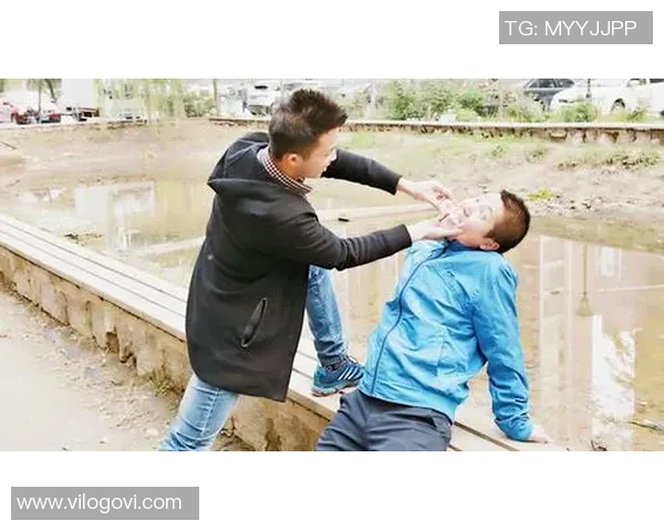 足球明星的搞笑日常生活趣事大揭秘让你捧腹大笑的绿茵场上奇遇记